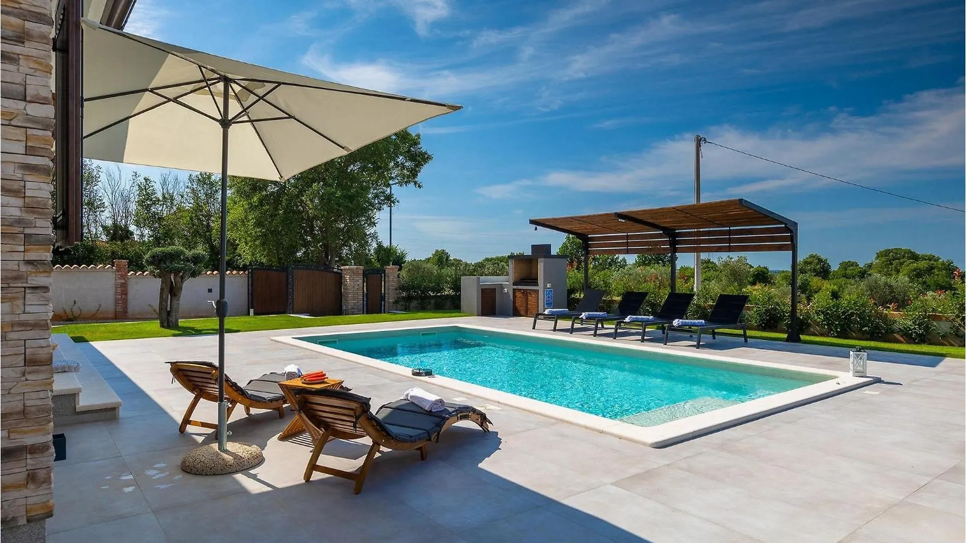 Villa Delfar Galizana 0*,  Croatia